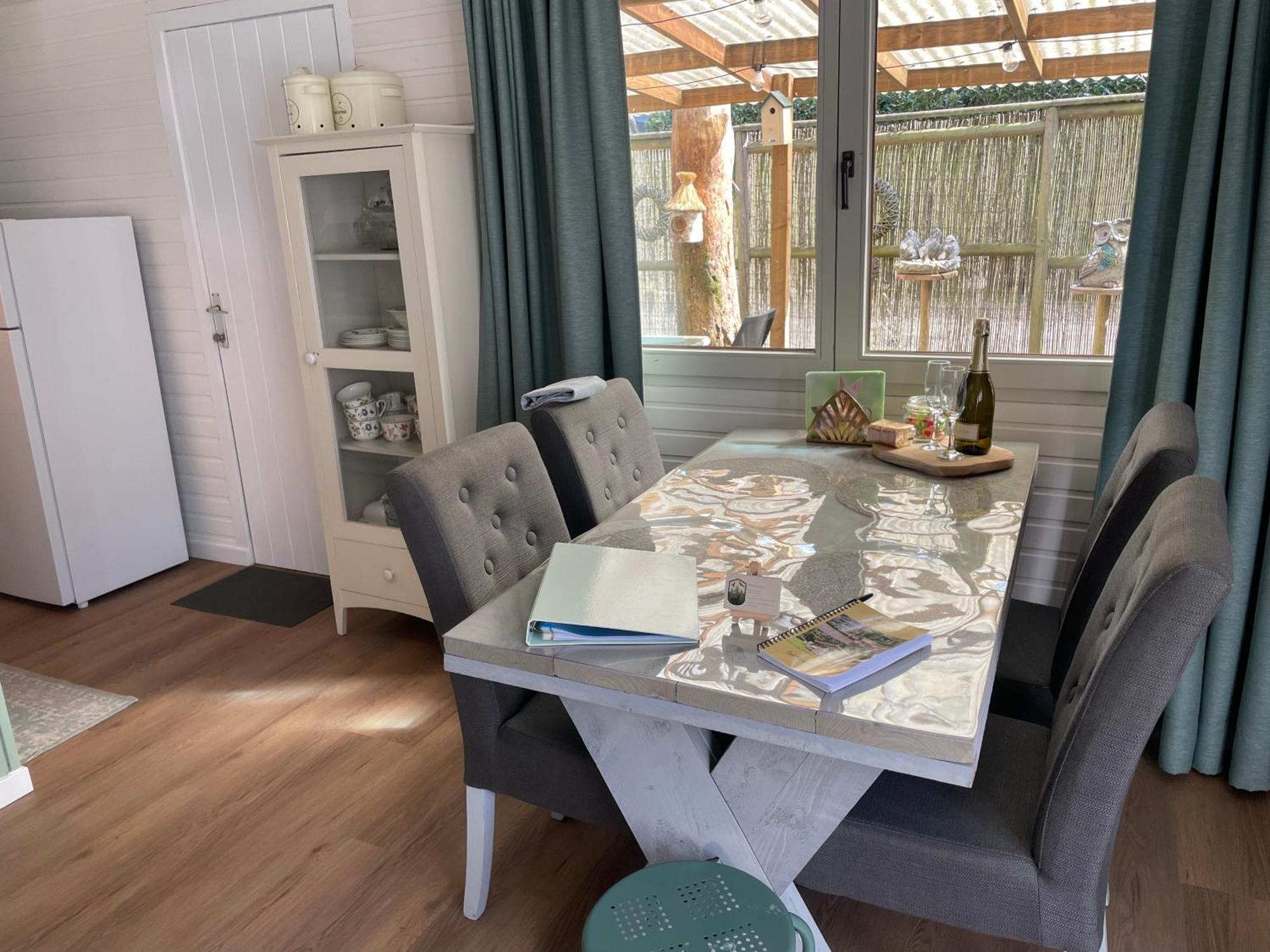 Chalet Sint-Hubertus Zutendaal Εξωτερικό φωτογραφία